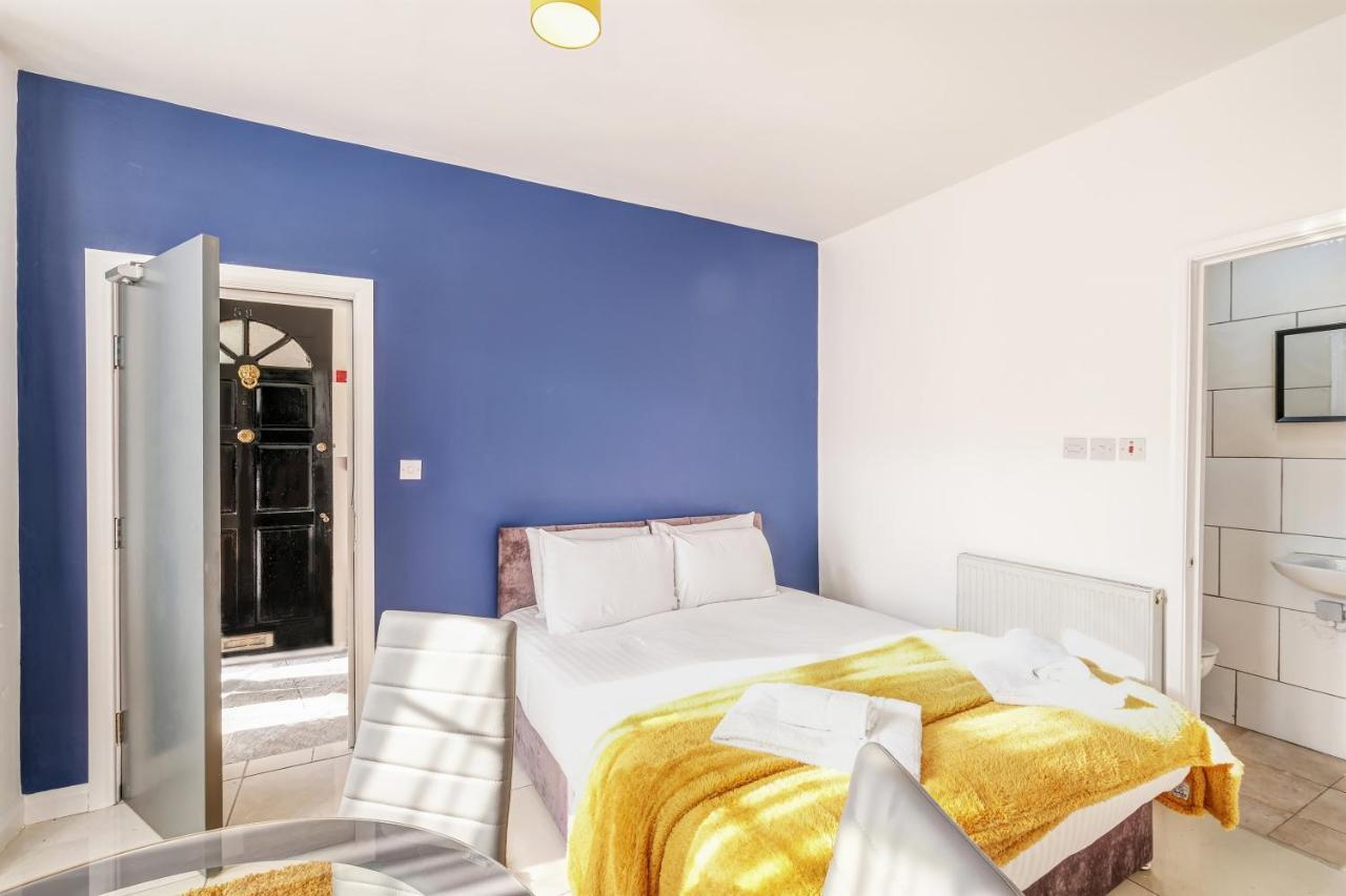 Fernbank Rooms Sudbury Hill, Harrow, Self-Contained Studios With En-Suite Harrow on the Hill Buitenkant foto