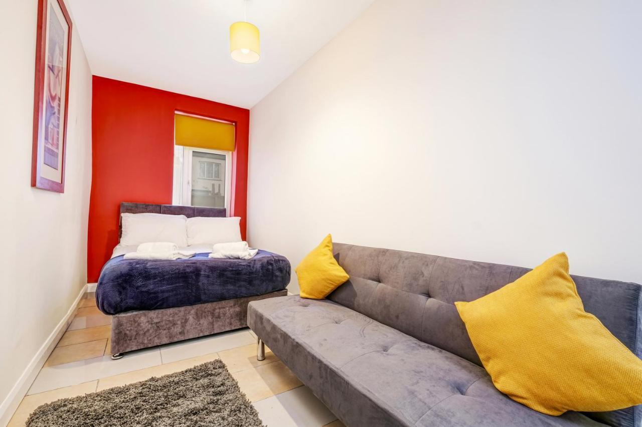 Fernbank Rooms Sudbury Hill, Harrow, Self-Contained Studios With En-Suite Harrow on the Hill Buitenkant foto