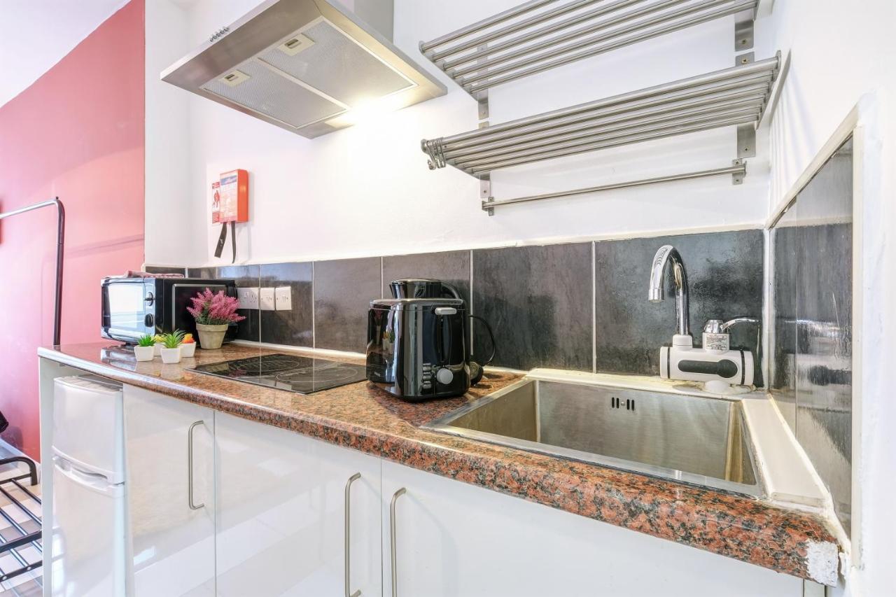 Fernbank Rooms Sudbury Hill, Harrow, Self-Contained Studios With En-Suite Harrow on the Hill Buitenkant foto