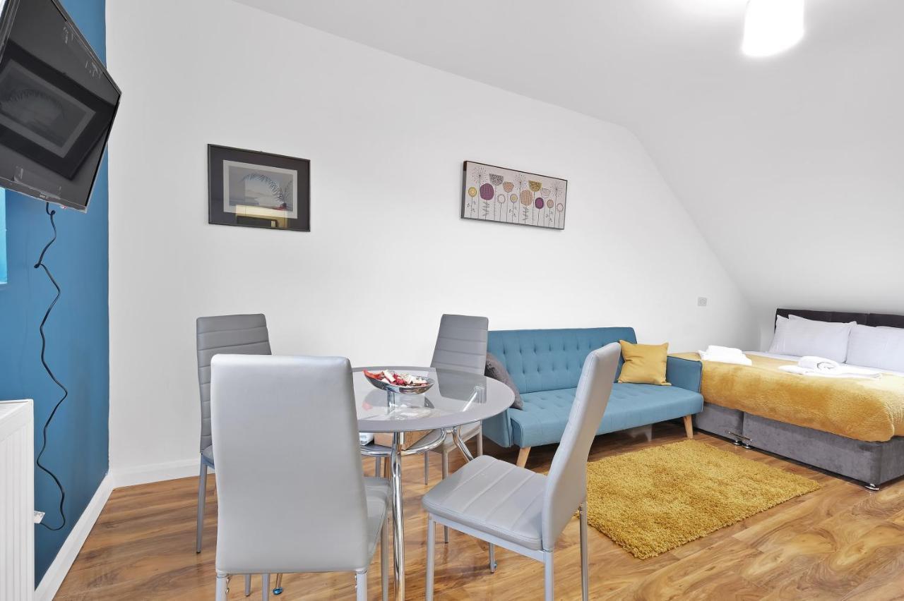 Fernbank Rooms Sudbury Hill, Harrow, Self-Contained Studios With En-Suite Harrow on the Hill Buitenkant foto